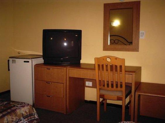 Maria Luisa Inn & Suites Juarez  Szoba fotó