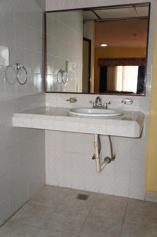 Maria Luisa Inn & Suites Juarez  Kültér fotó