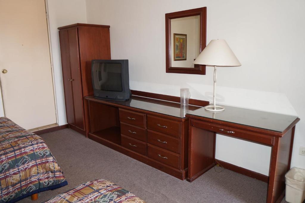 Maria Luisa Inn & Suites Juarez  Kültér fotó