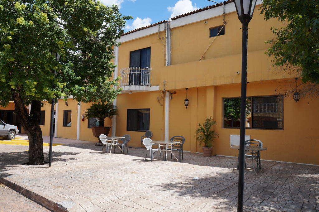 Maria Luisa Inn & Suites Juarez  Kültér fotó